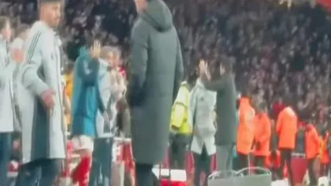 三甲竞争愈发激烈，森林队以47分领先，曼城与纽卡斯尔联队齐头并进，切尔西与伯恩茅斯并列43分。