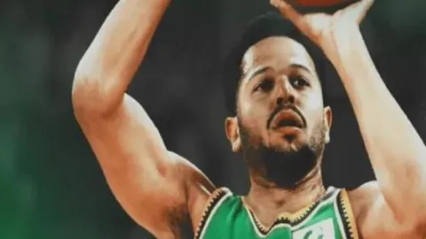 赵继伟：逆境反攻，誓夺每场胜利契机